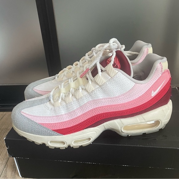 Nike Air Max 95 QS - Picture 5 of 9